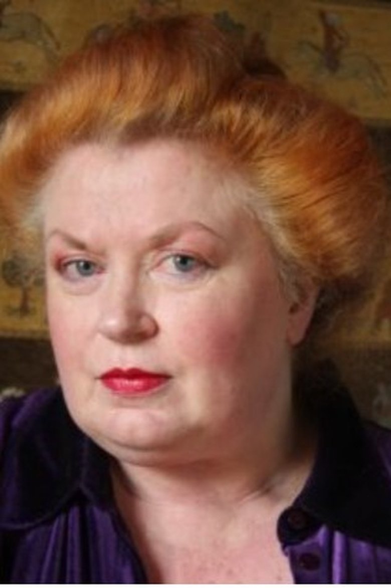 Portrait of Roz McCutcheon