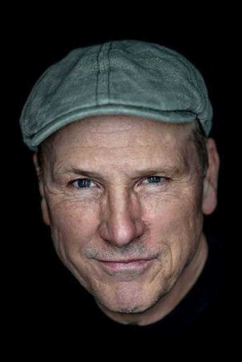 Portrait of Matt Bissonette