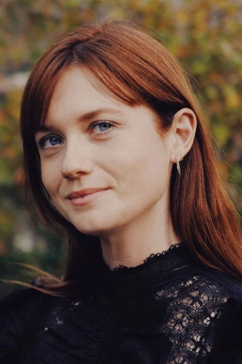 Portrait of Bonnie Wright