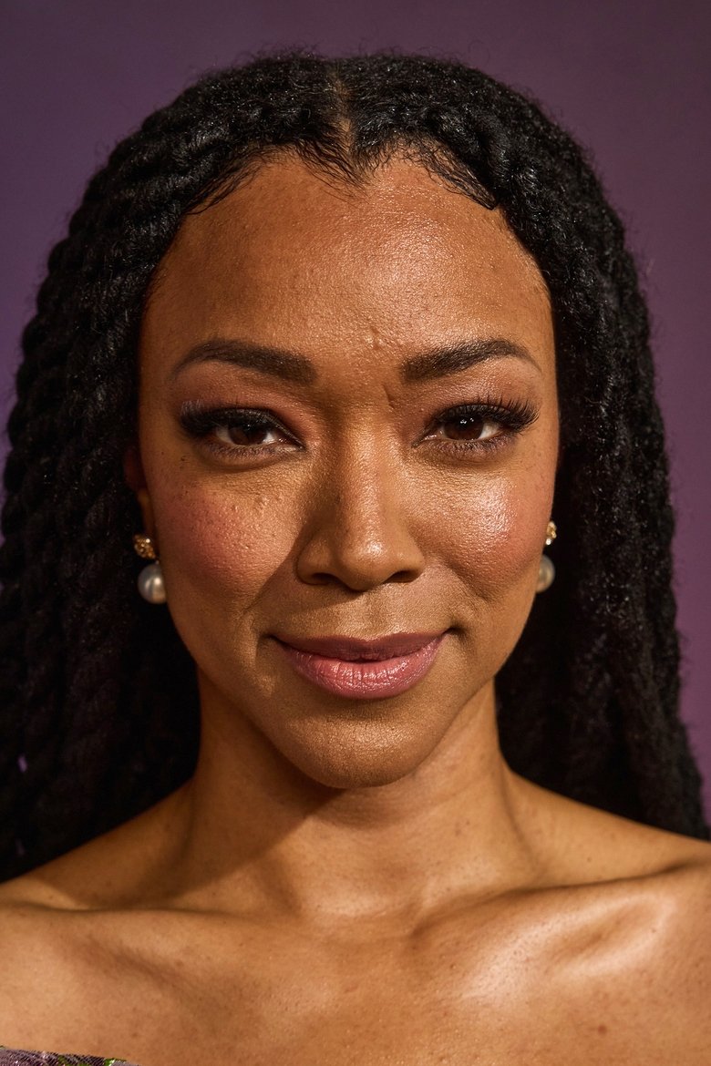 Portrait of Sonequa Martin-Green