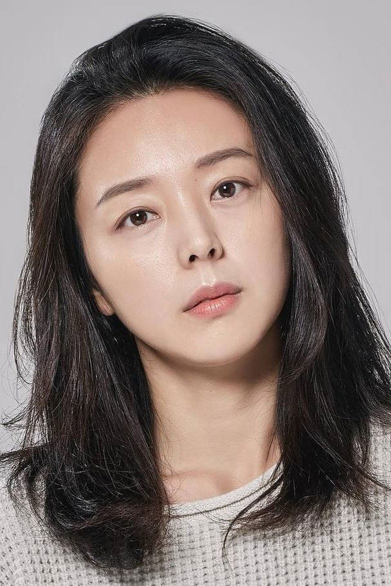 Portrait of Kim Jinee