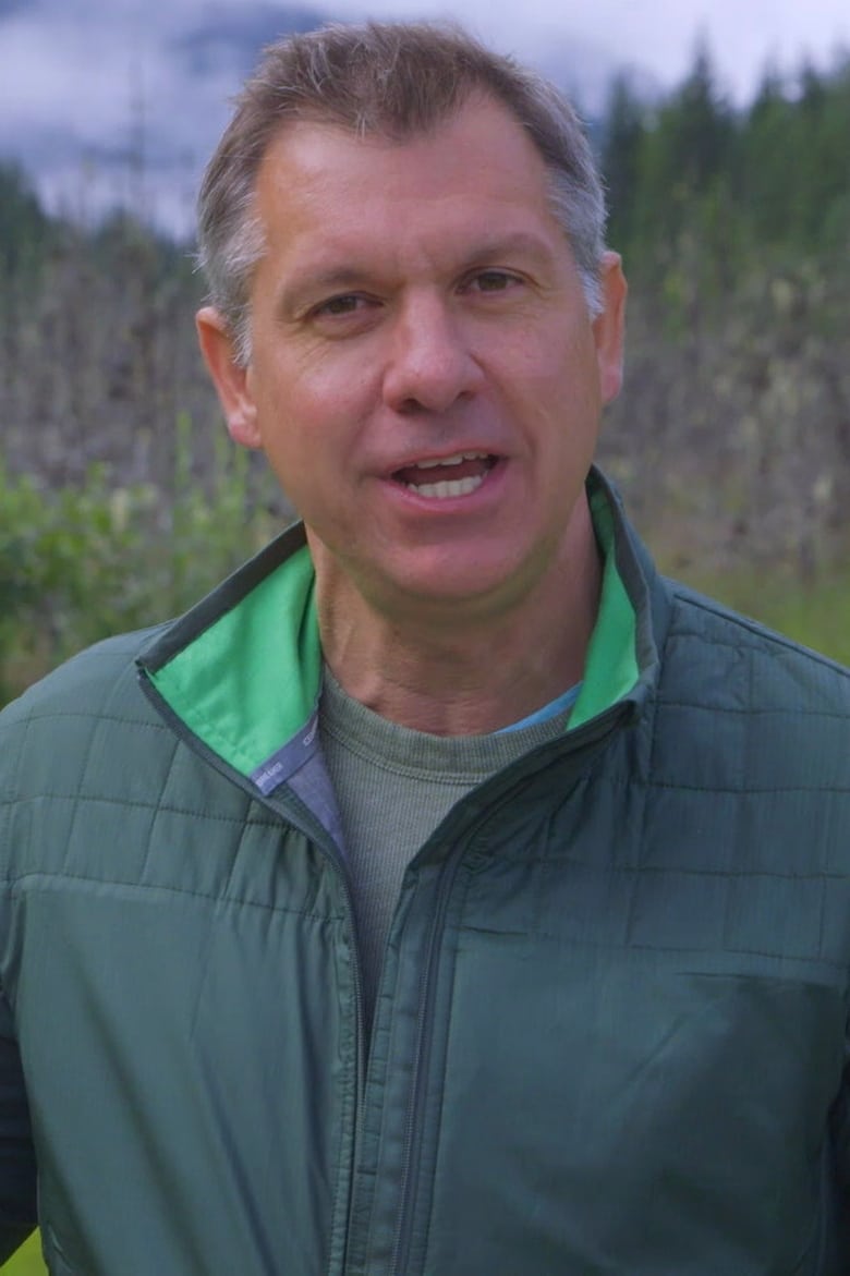 Portrait of Chris Kratt