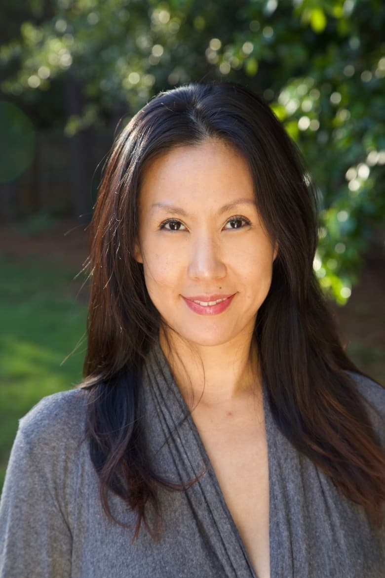 Portrait of Jenne Kang