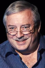 Portrait of Douglas Knapp