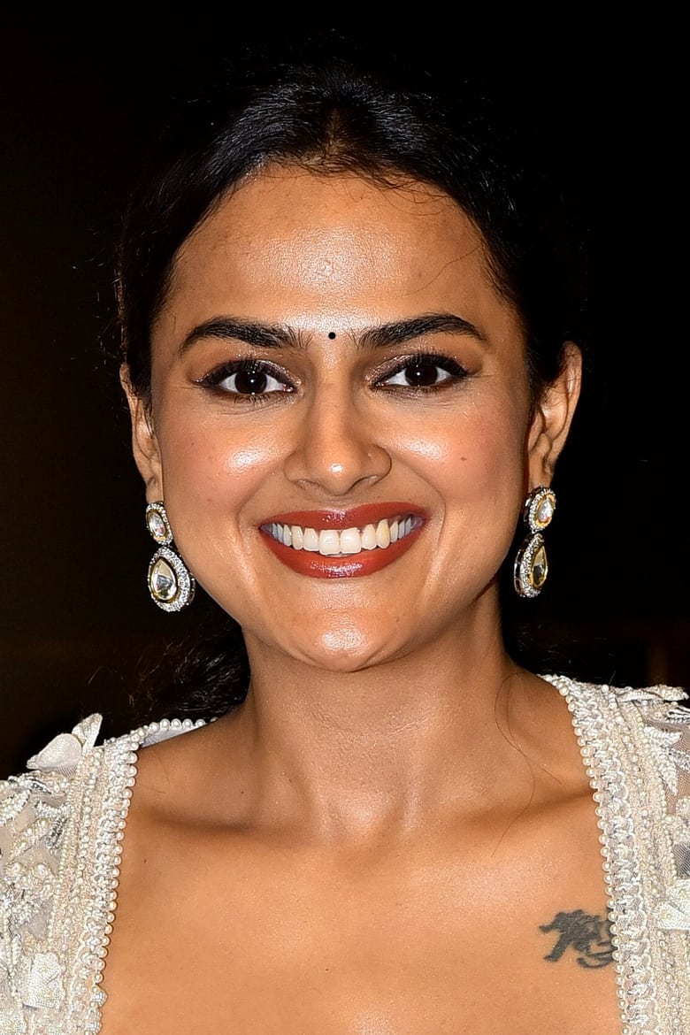 Portrait of Shraddha Srinath