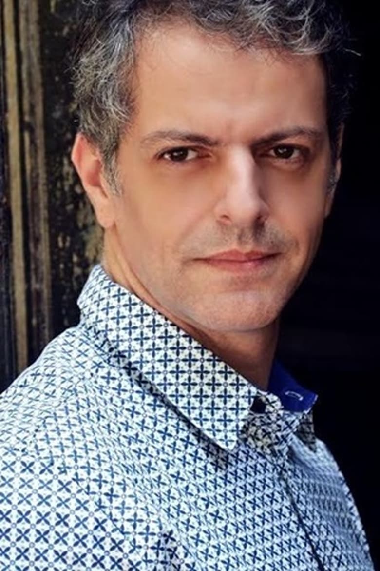 Portrait of Marcelo Várzea