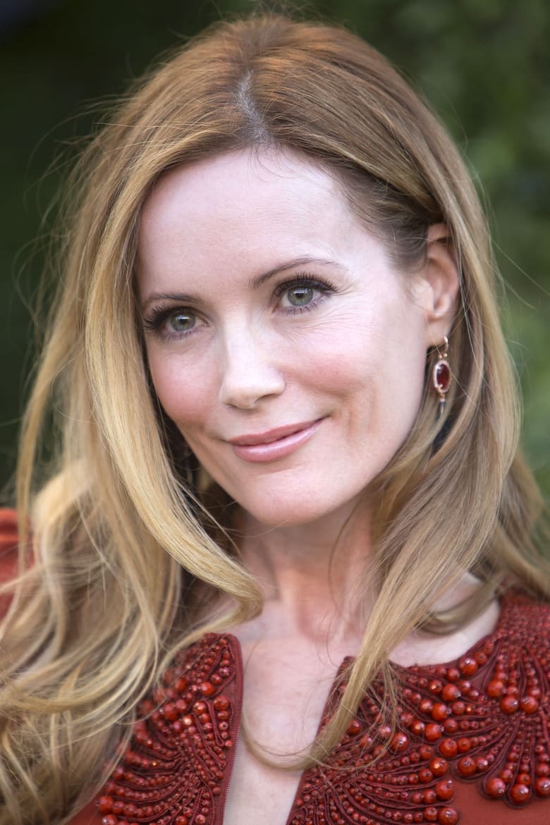 Portrait of Leslie Mann