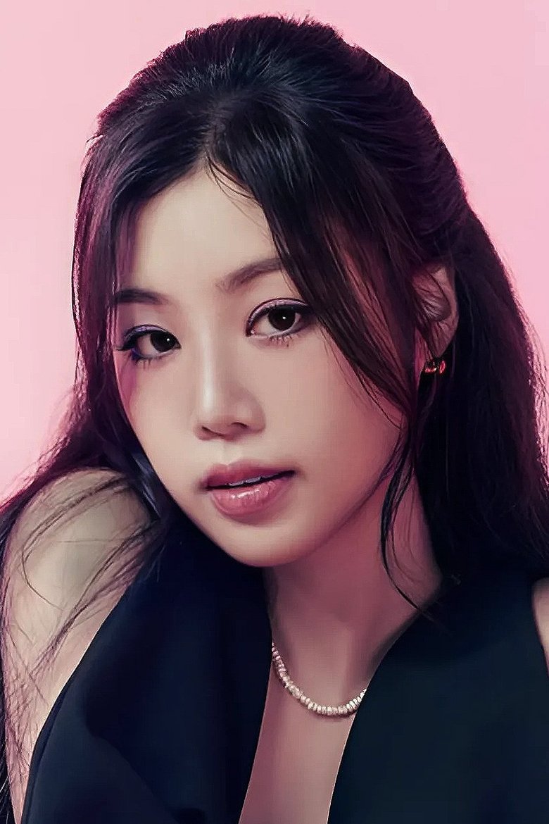 Portrait of Seo Soo-jin