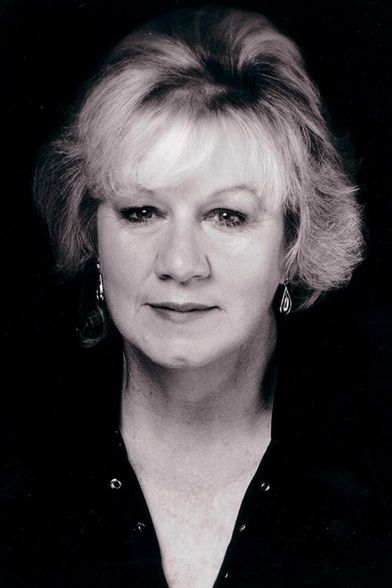 Portrait of Lynne Porteous