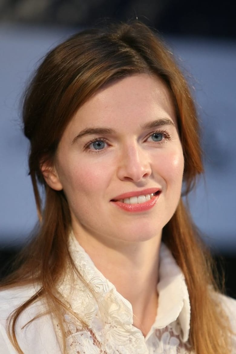 Portrait of Thekla Reuten