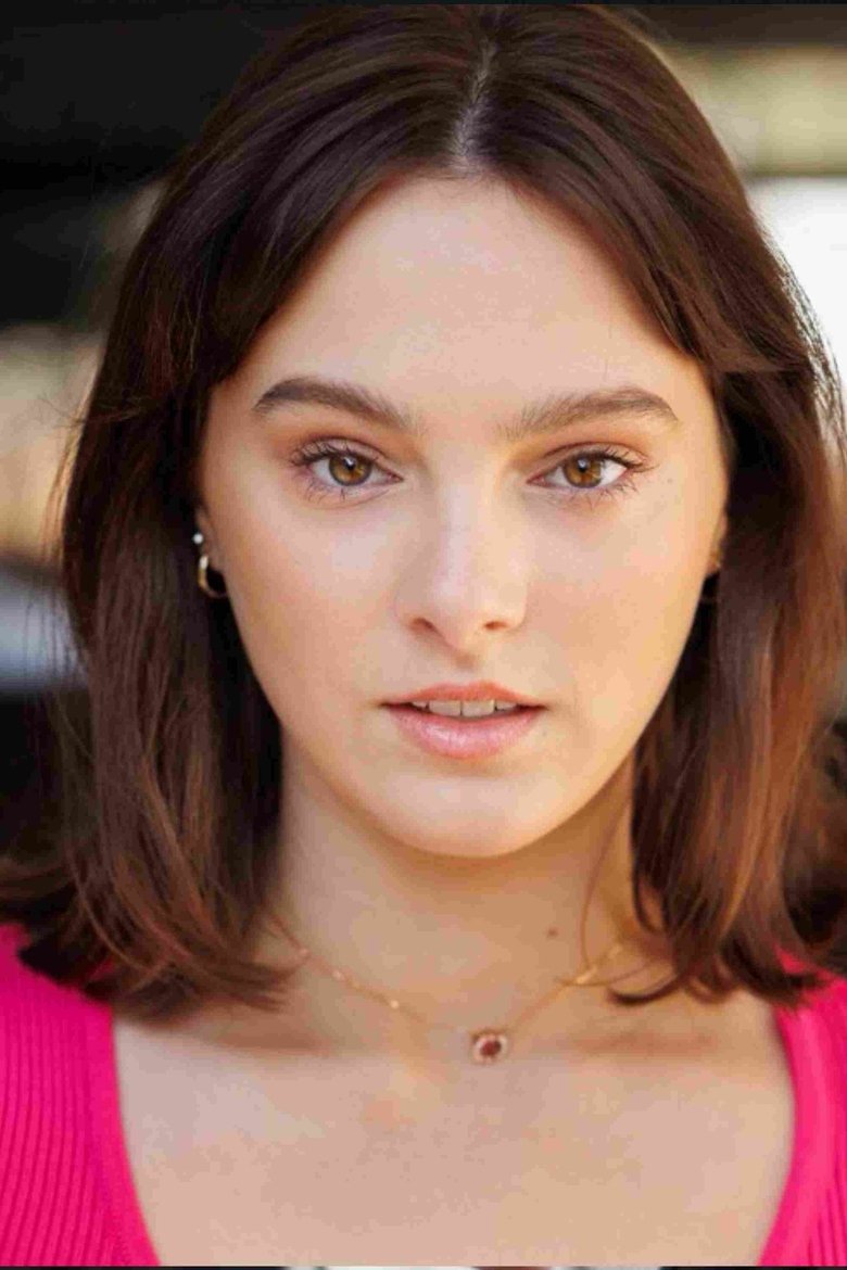 Portrait of Jasmine Sarkis