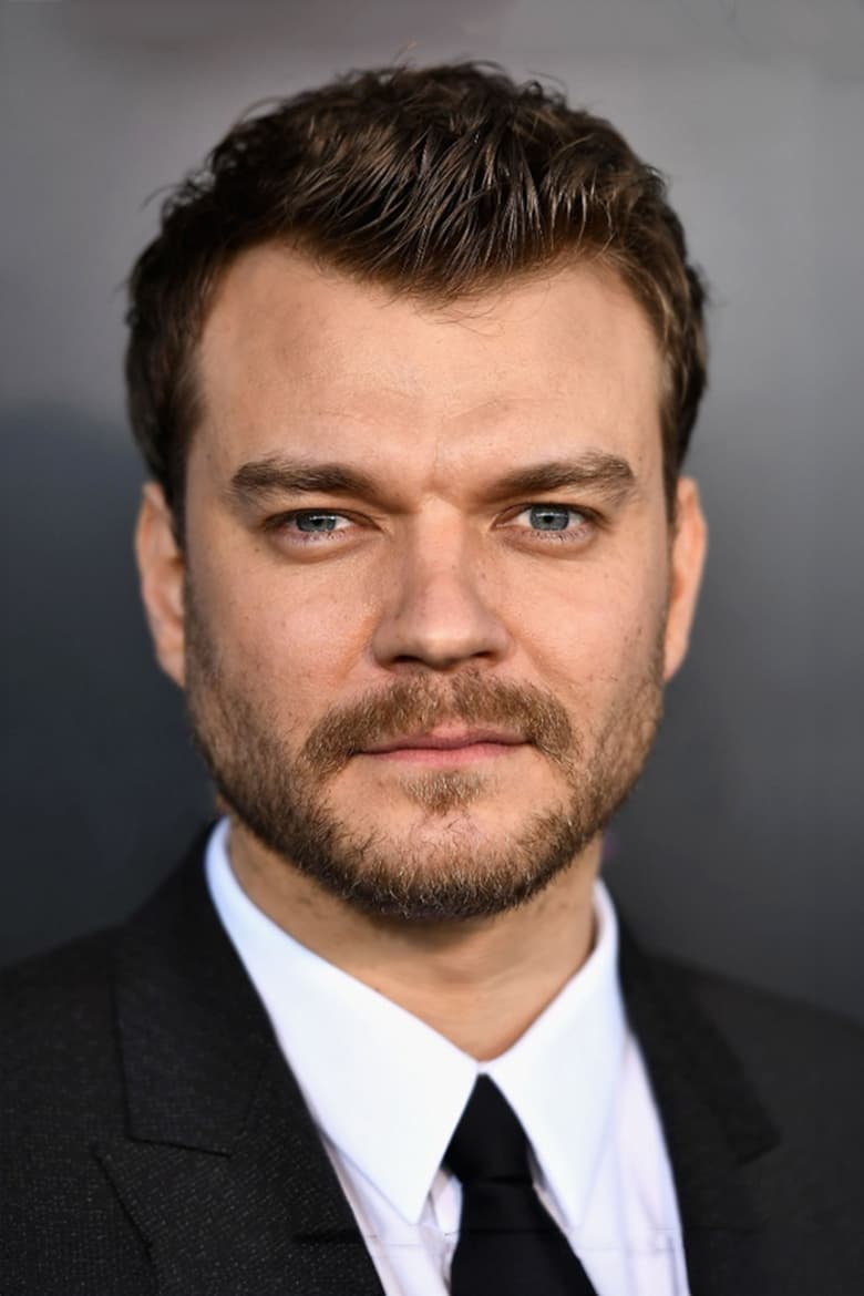 Portrait of Pilou Asbæk