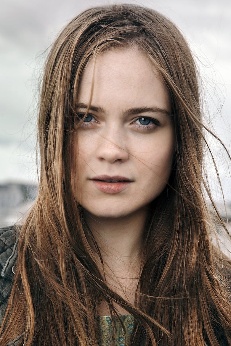 Portrait of Hera Hilmar