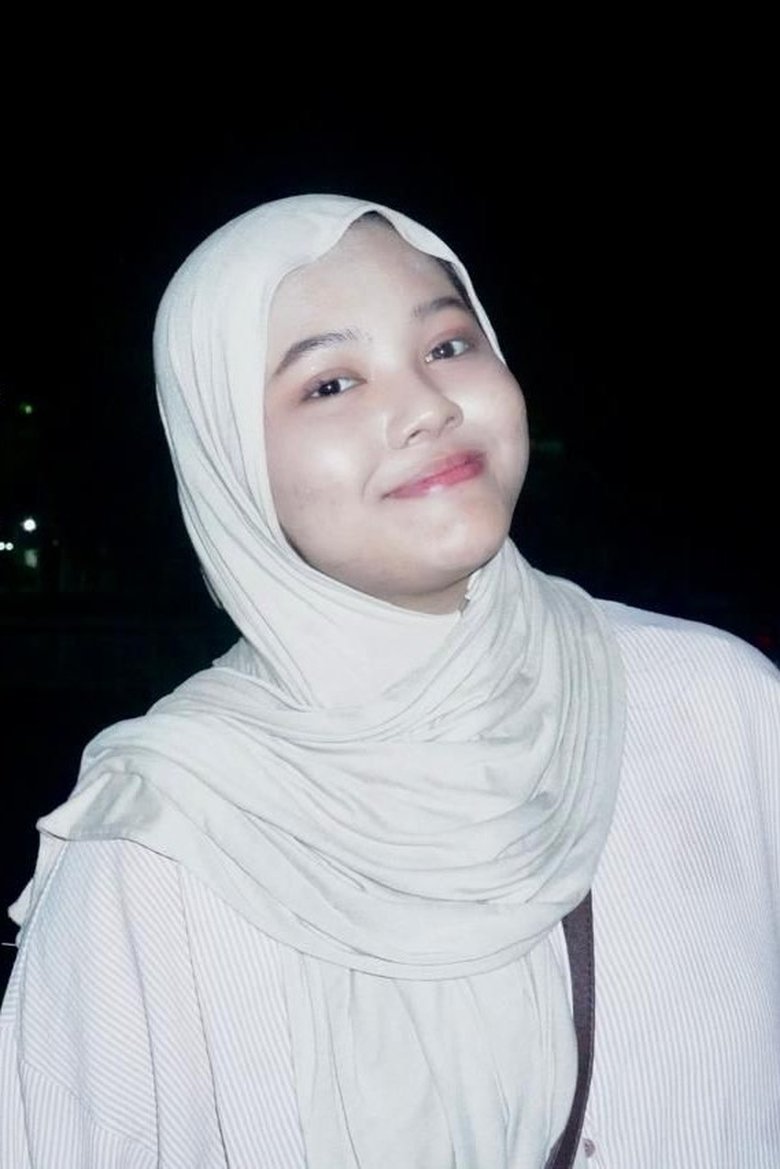 Portrait of Estu Wiji Linangkung