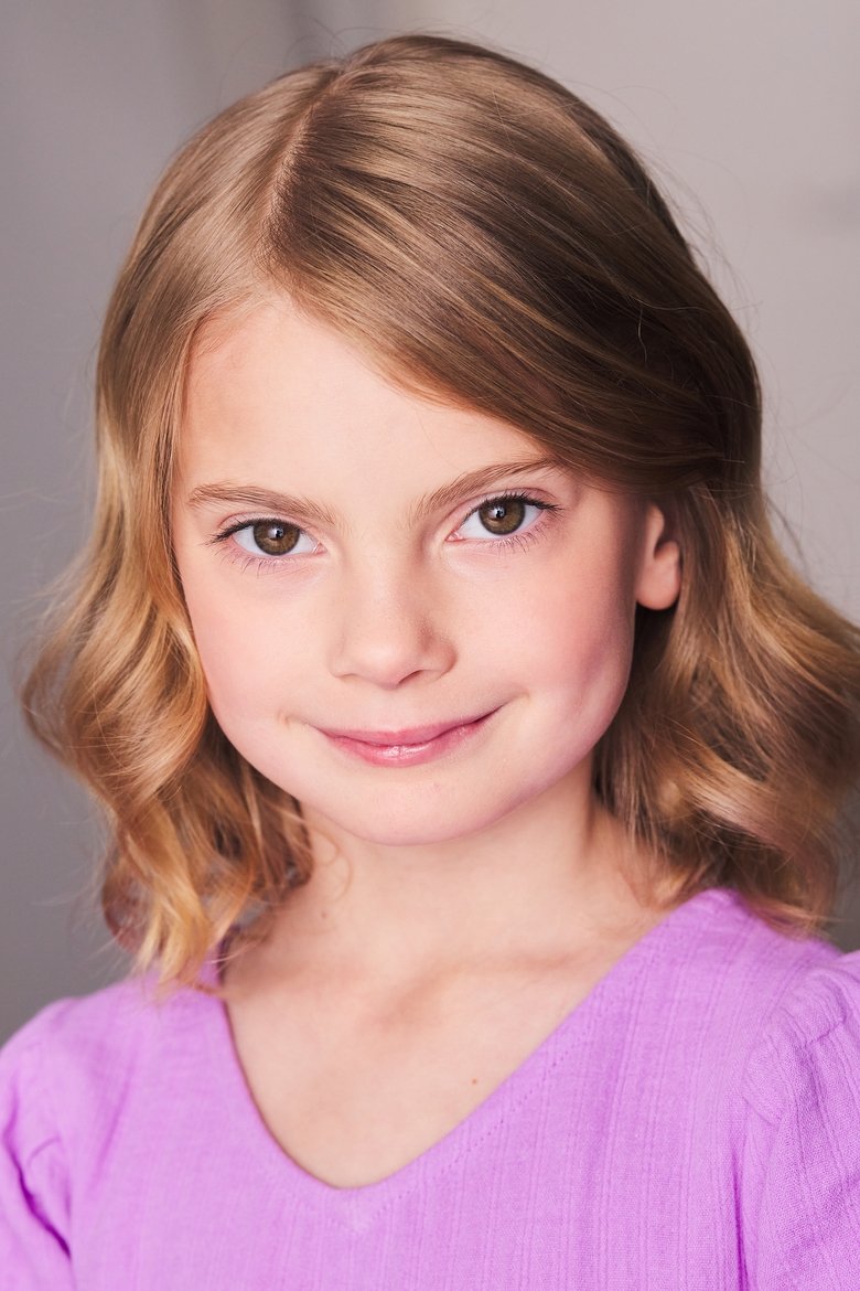 Portrait of Annabelle Toomey