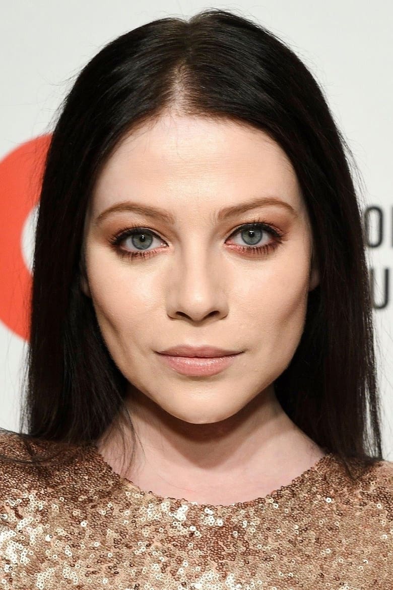 Portrait of Michelle Trachtenberg