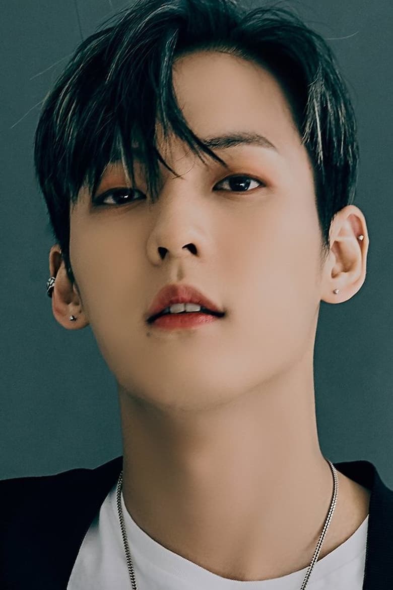 Portrait of Lee Min-hyuk