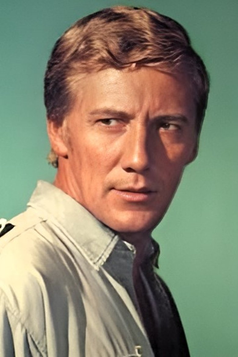 Portrait of Clinton Greyn