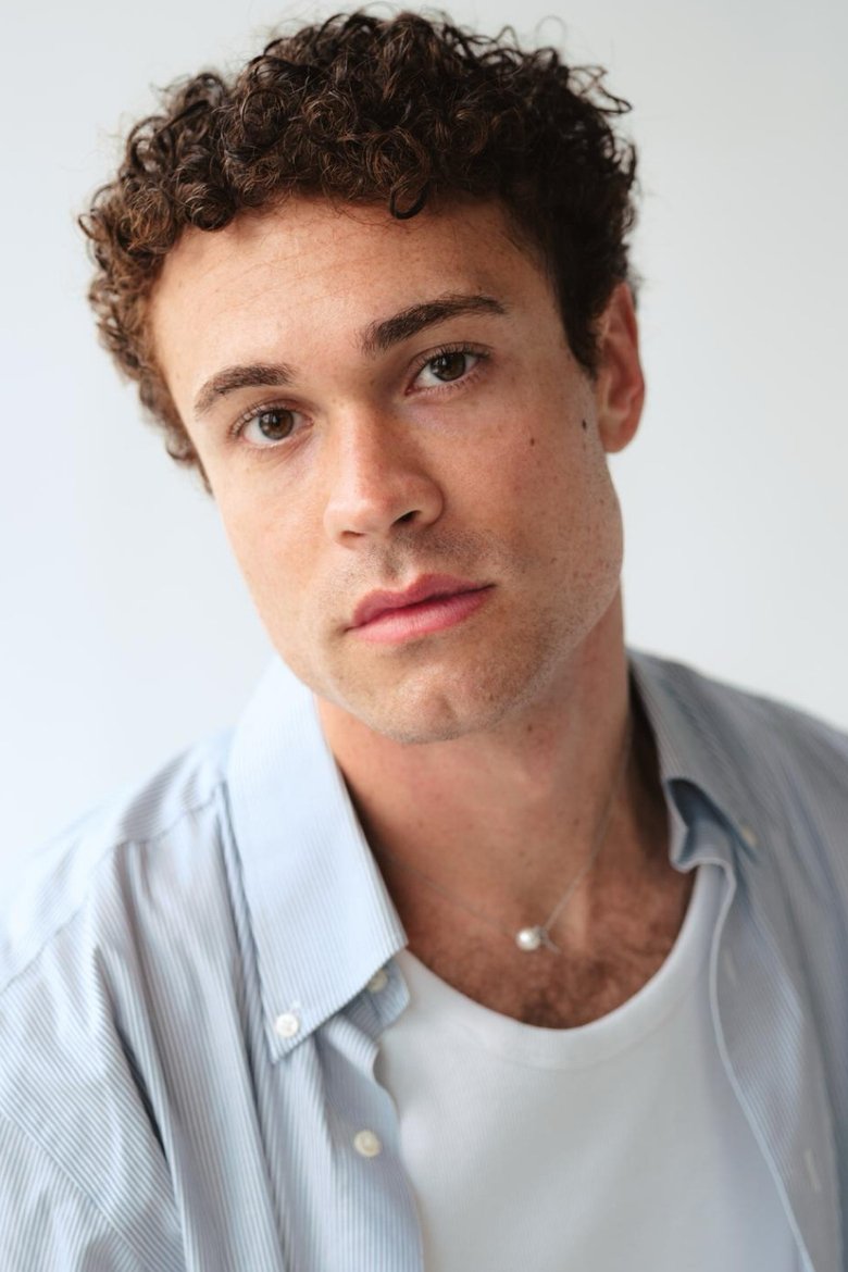Portrait of Harris Donnelly
