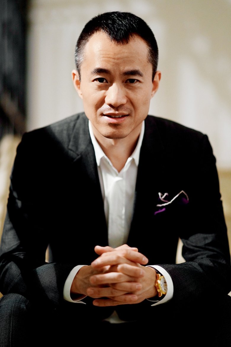 Portrait of Qiming Qiu