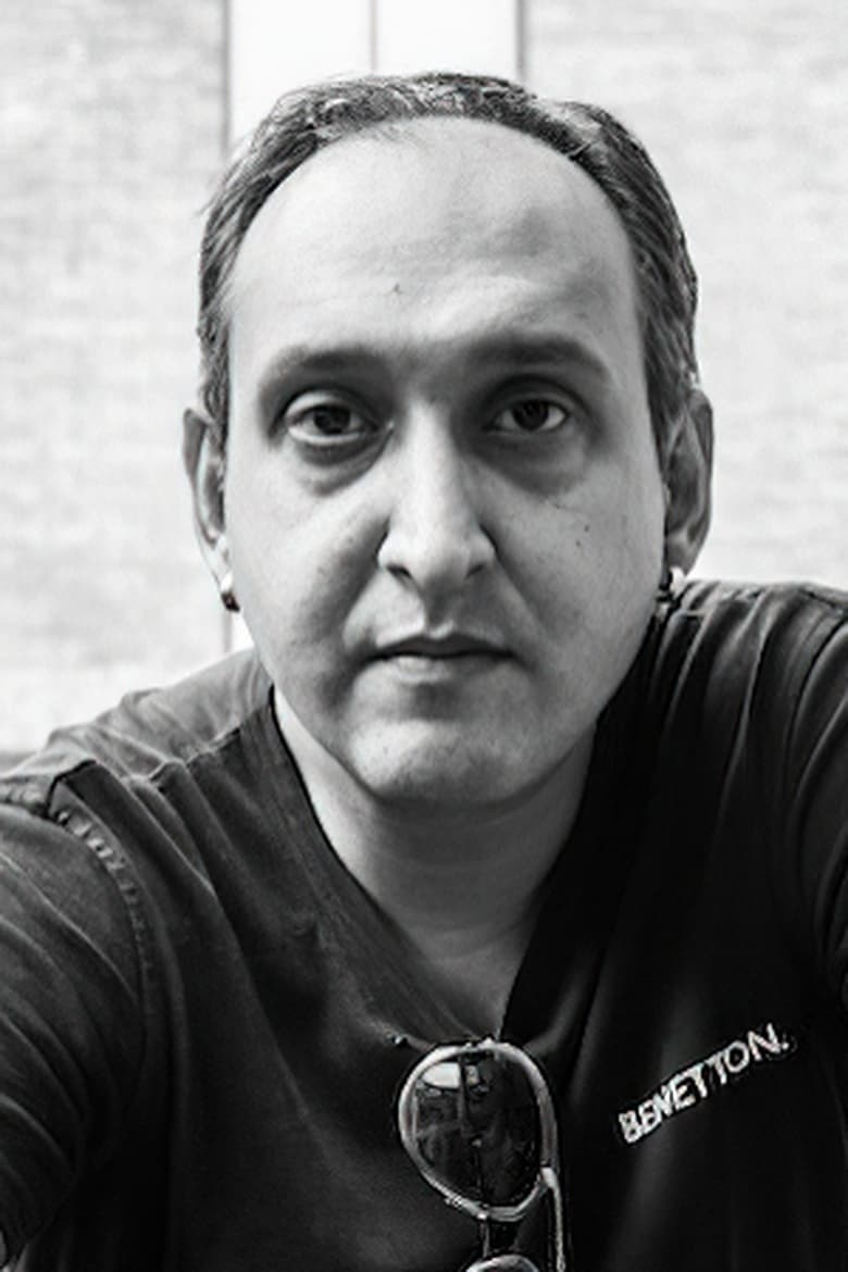 Portrait of Sidharth Srinivasan