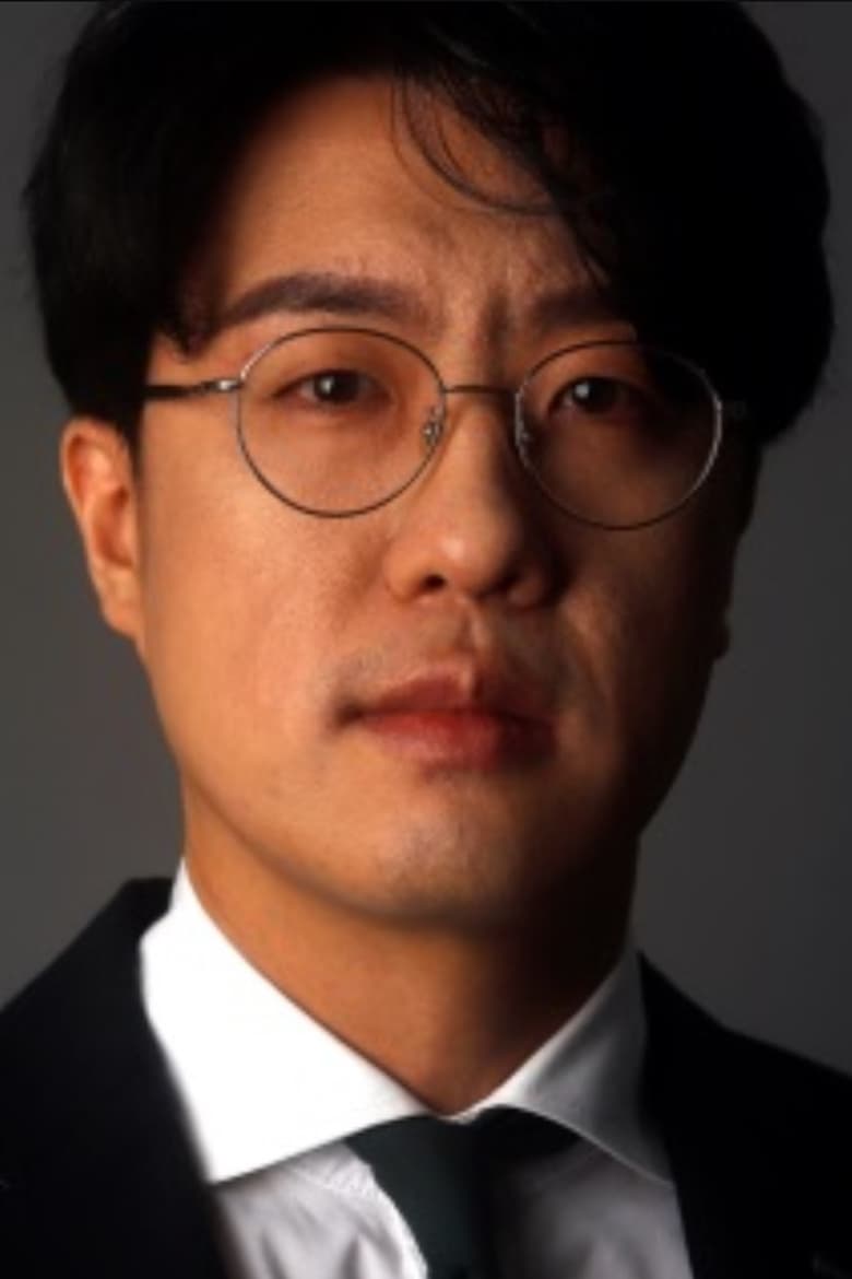 Portrait of Lee Soo-hyung