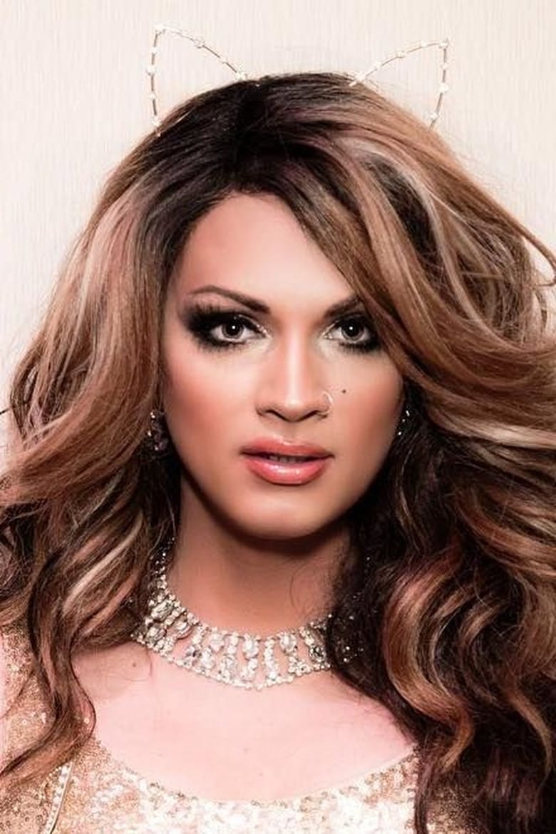 Portrait of Joslyn Fox