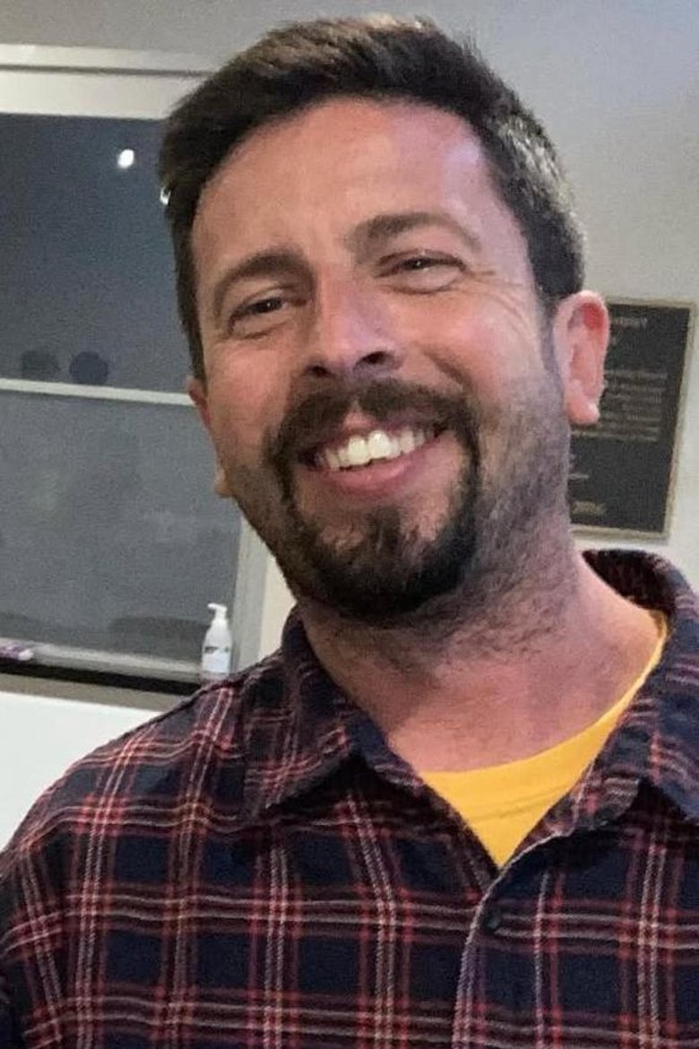 Portrait of Joel Munoz