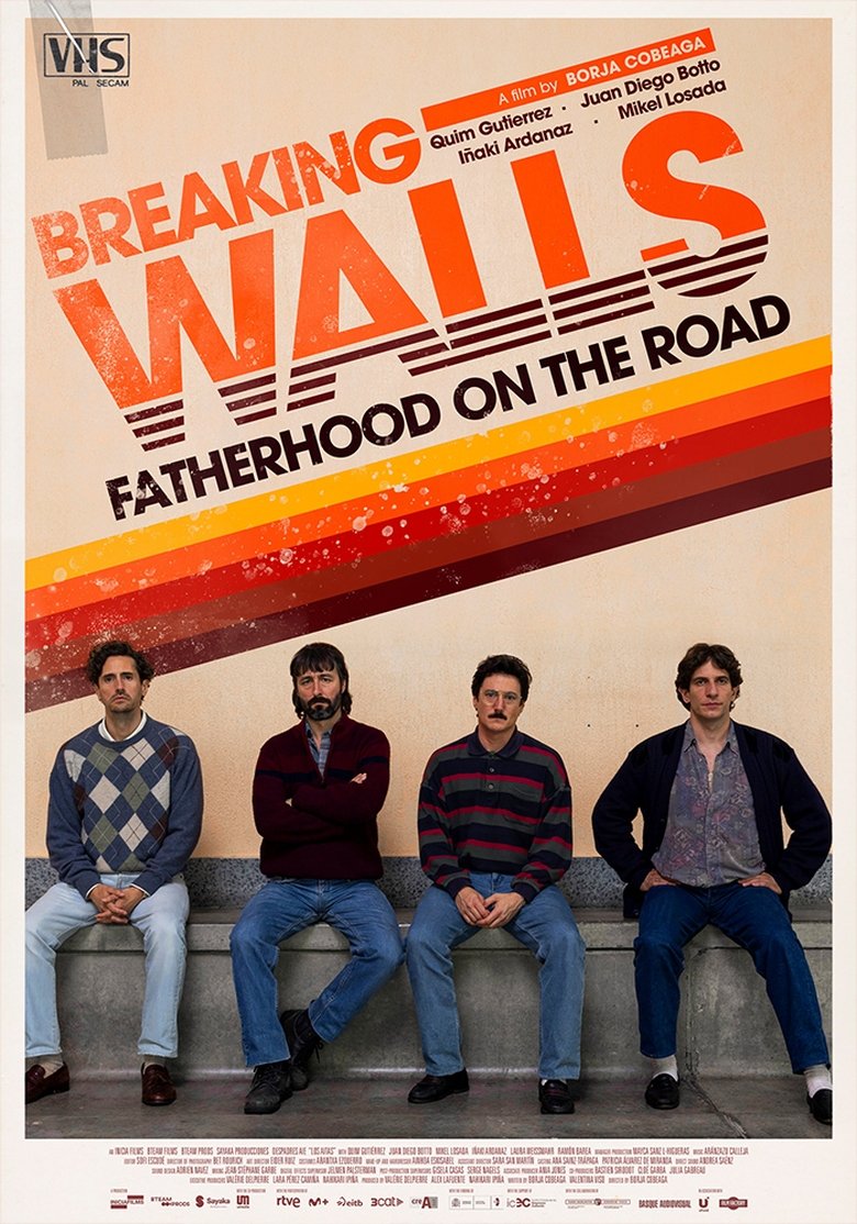 Poster of Breaking Walls