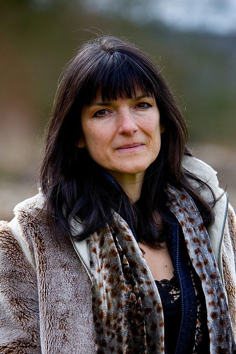 Portrait of Emma Restall Orr