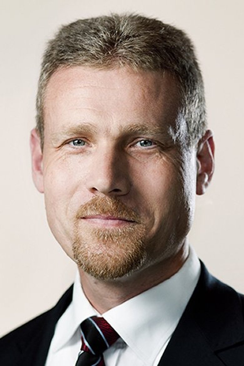 Portrait of Tom Behnke