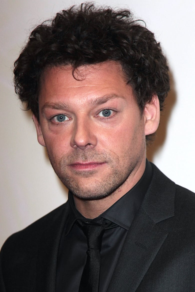 Portrait of Richard Coyle