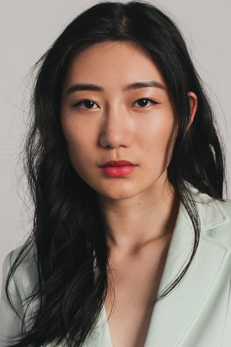 Portrait of Cynthia Zhou