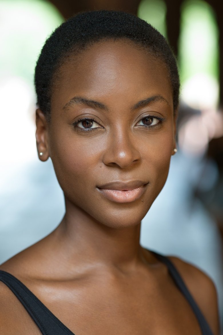 Portrait of Tracy Ifeachor