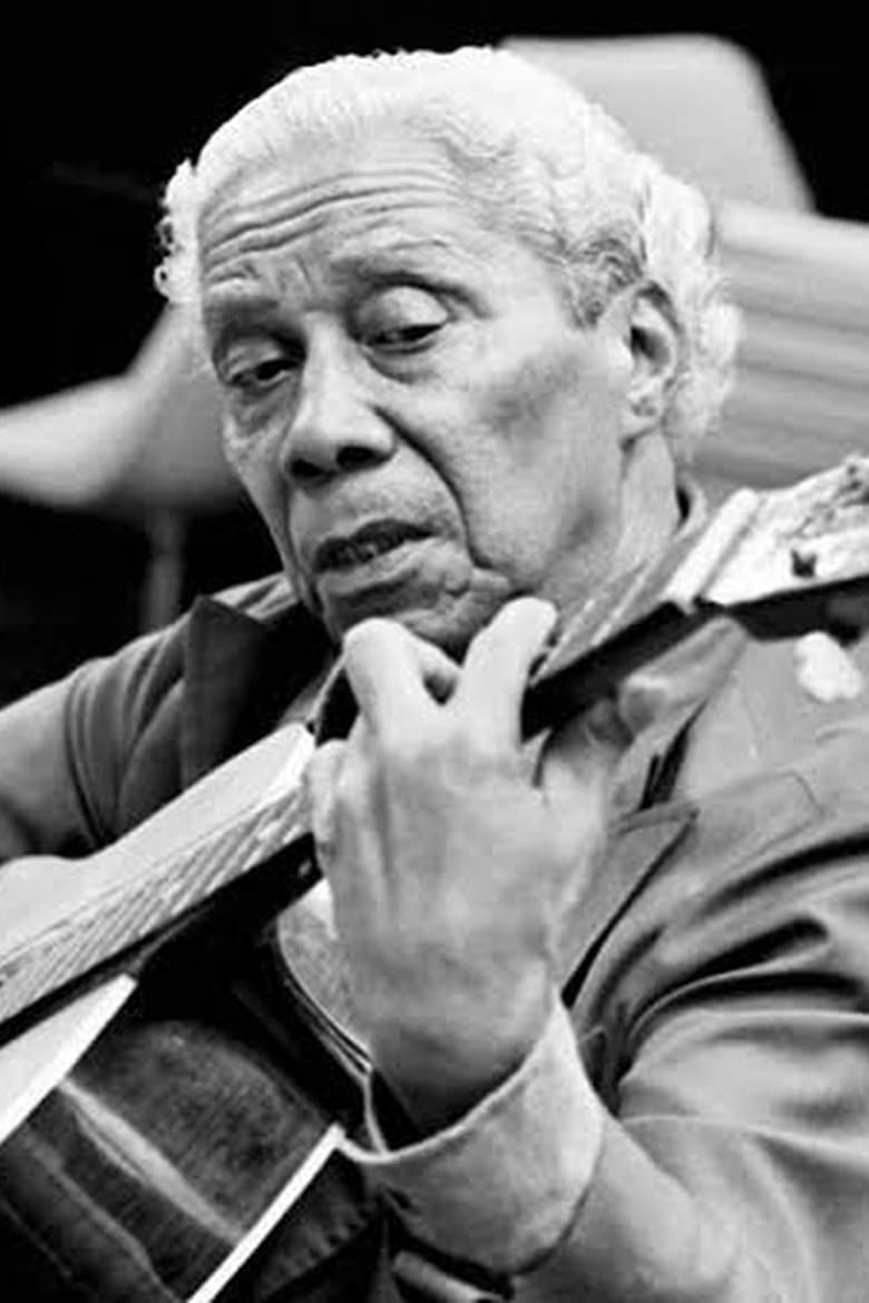 Portrait of Nelson Cavaquinho