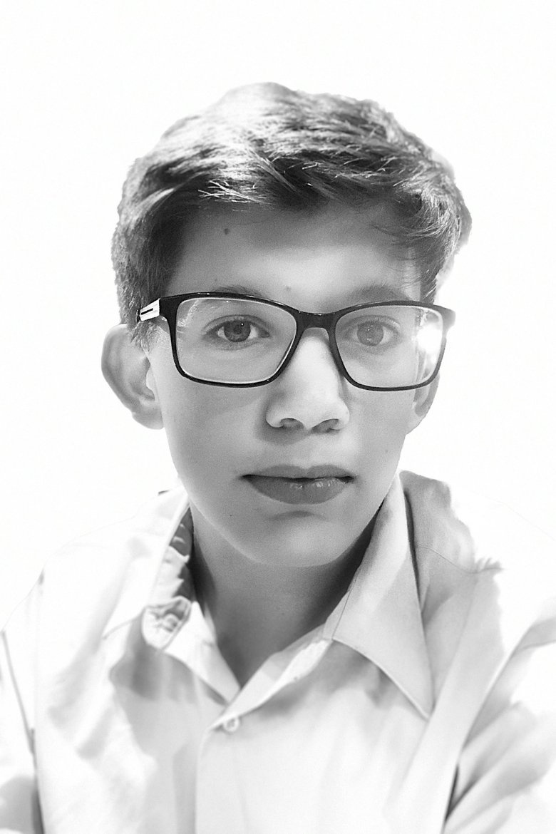 Portrait of Logan Quillen