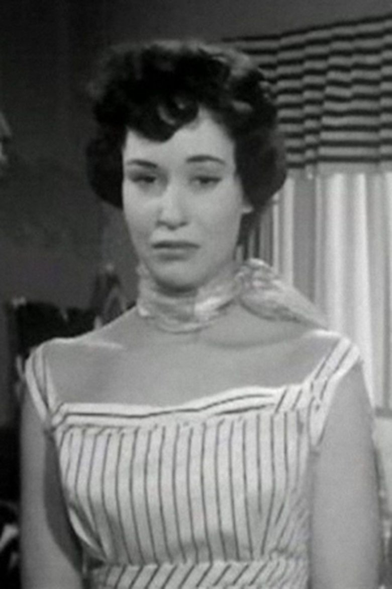 Portrait of Nadia Nour