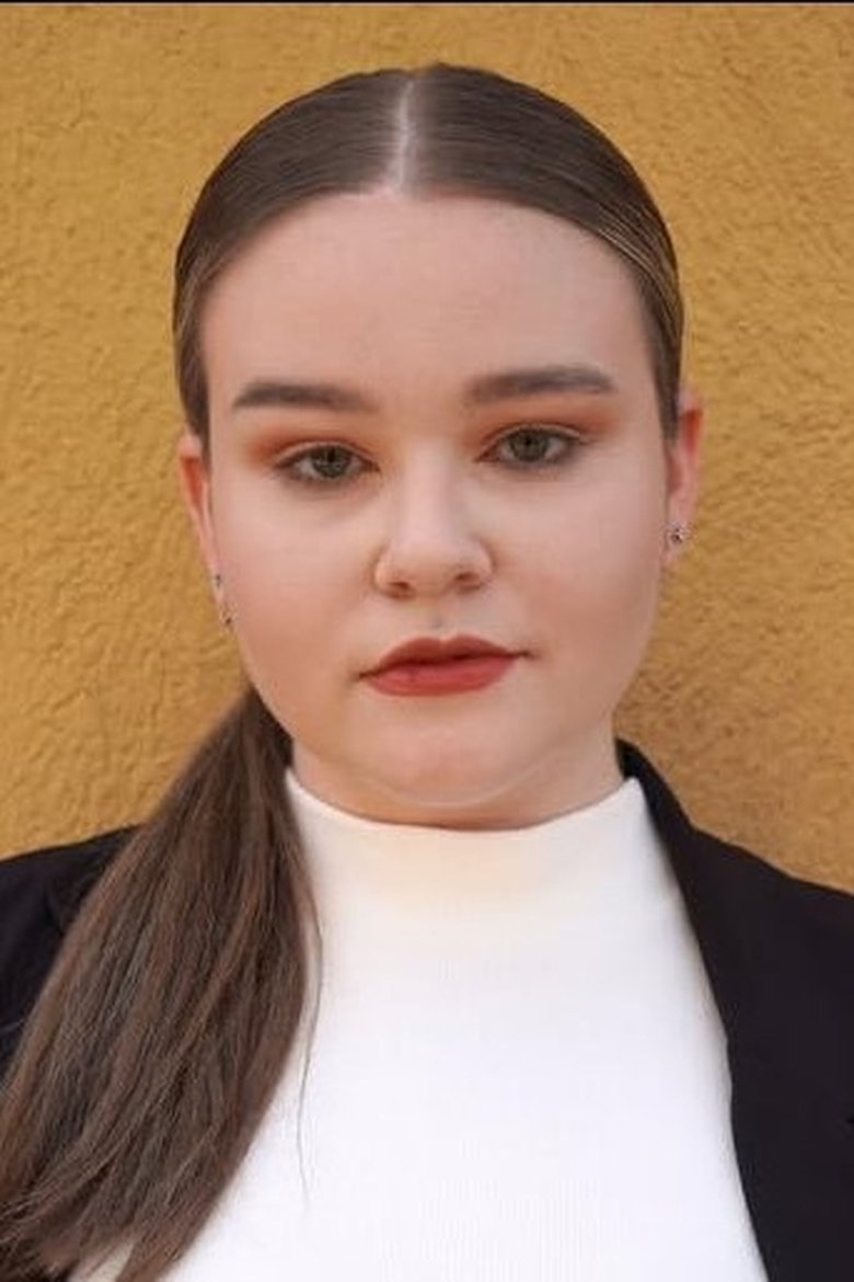 Portrait of Madison LaPlante