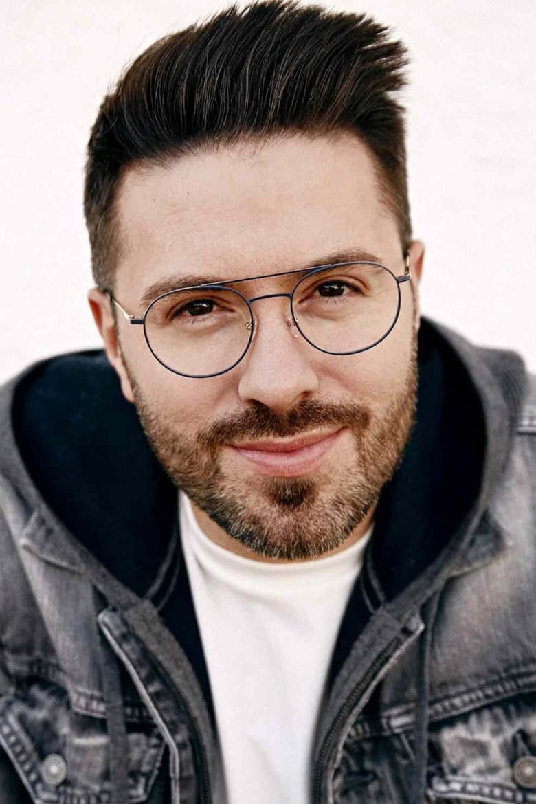 Portrait of Danny Gokey