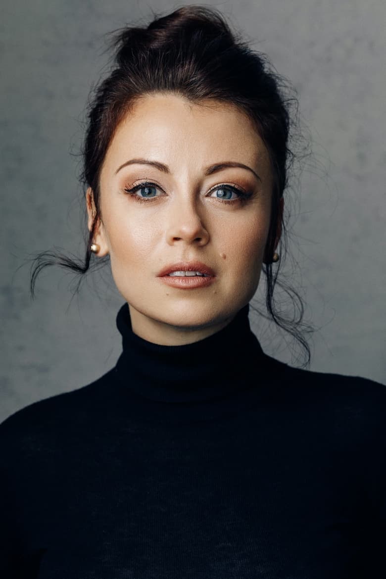 Portrait of Emma Hatton