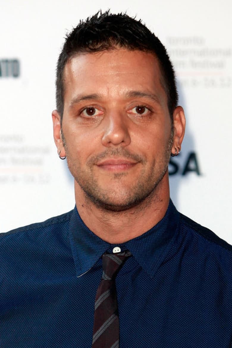 Portrait of George Stroumboulopoulos