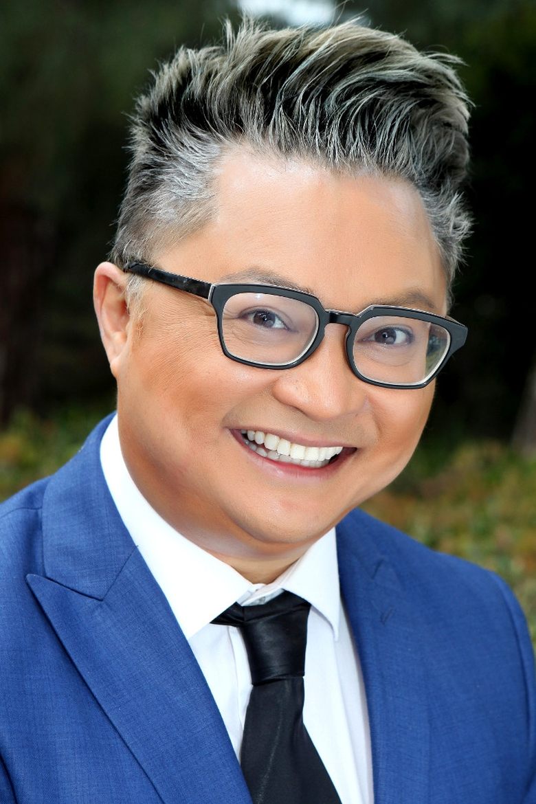 Portrait of Alec Mapa