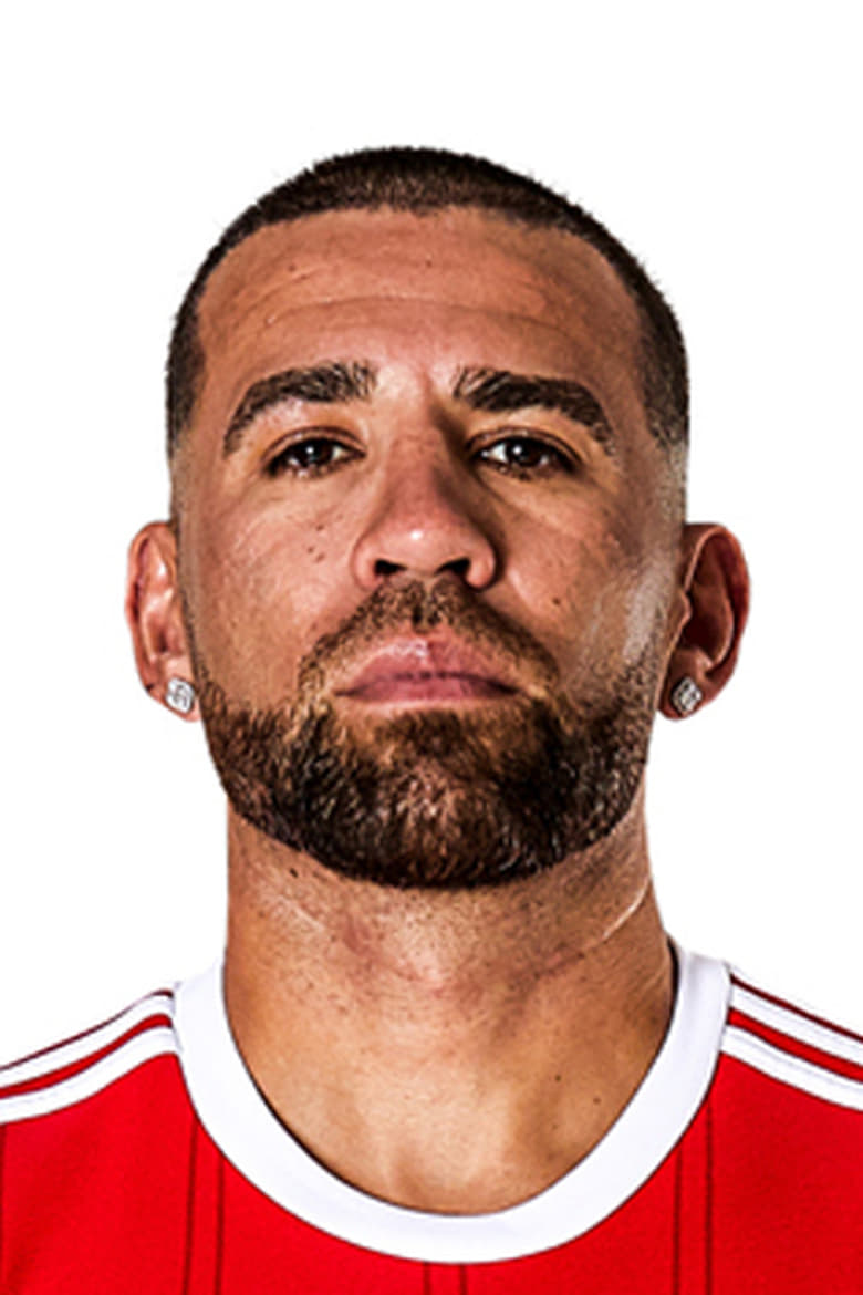 Portrait of Nicolás Otamendi