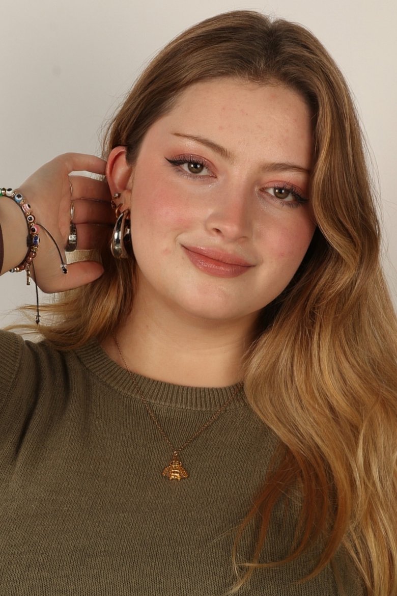 Portrait of Michelle Bacre