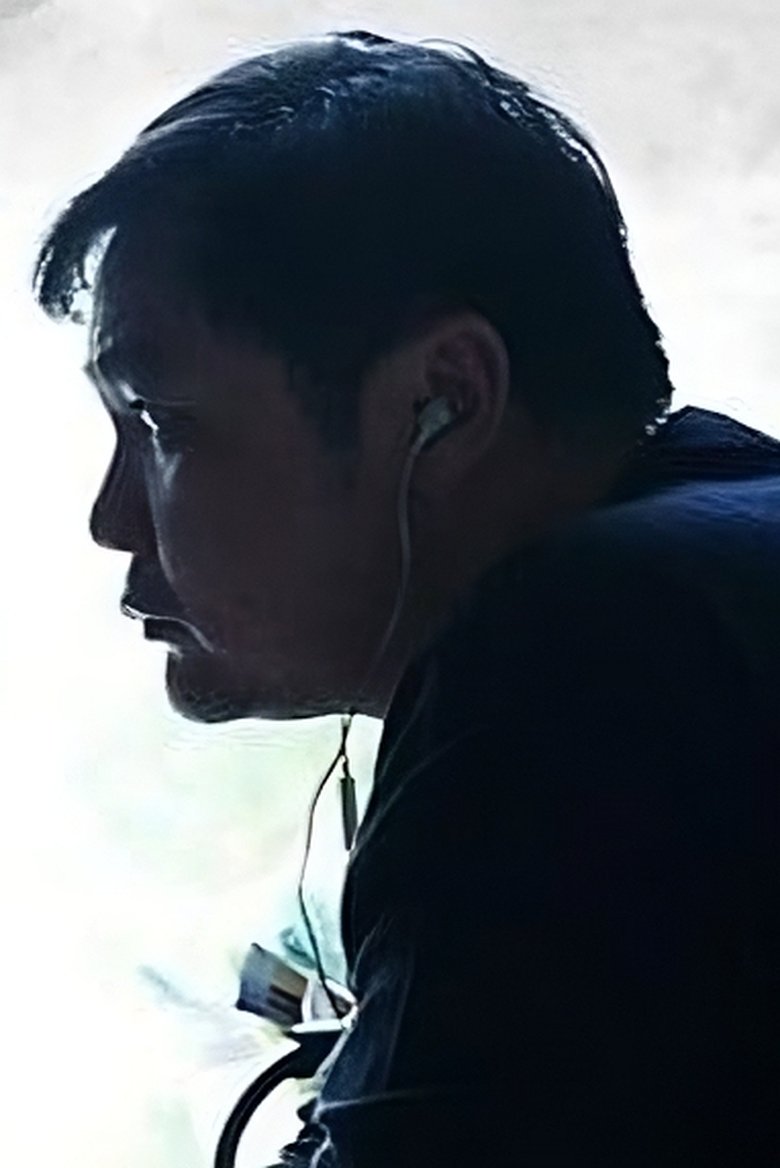Portrait of Hlung Kamthorn Lorjitramnuay
