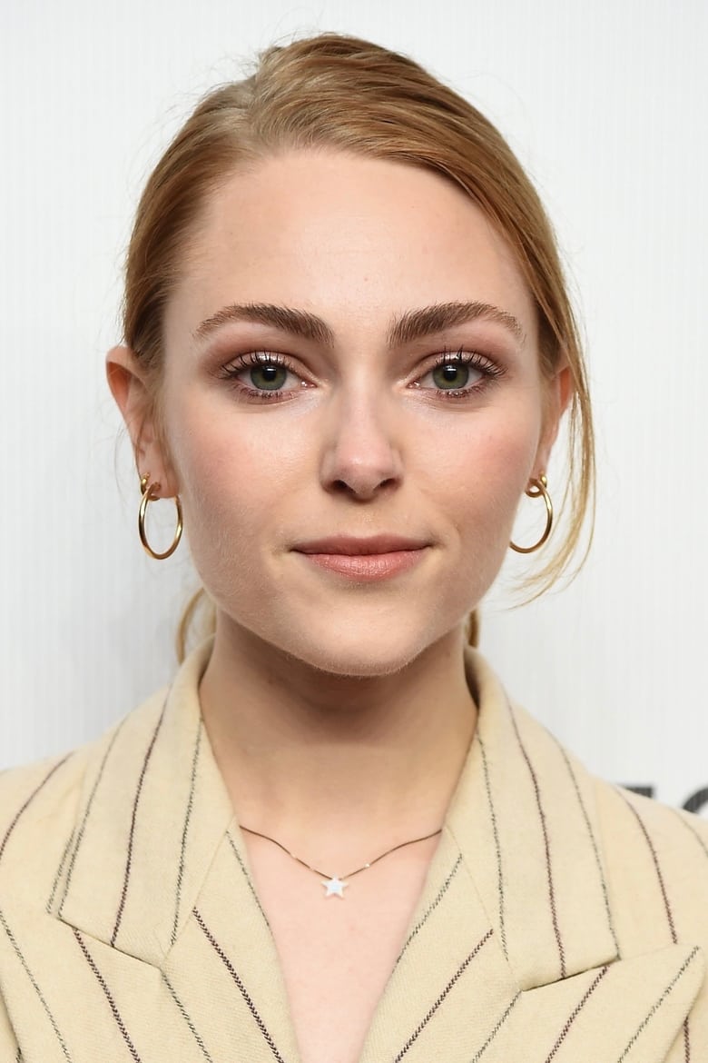 Portrait of AnnaSophia Robb