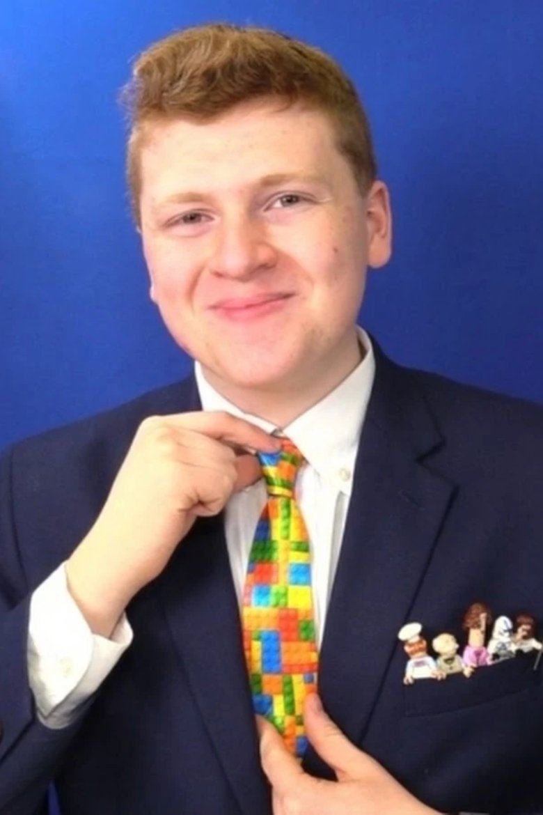 Portrait of Logan Kaplan