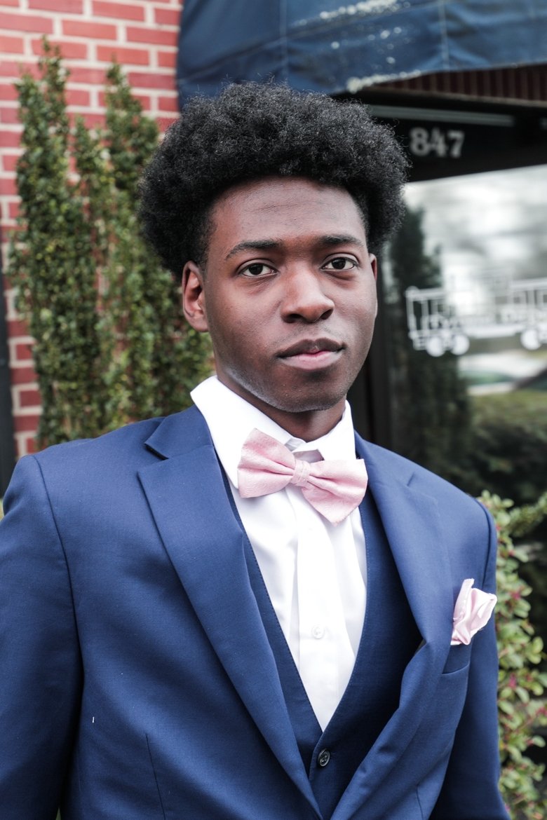 Portrait of Zion Davis