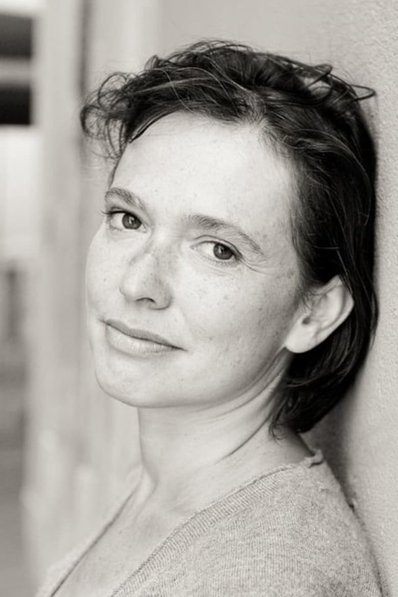 Portrait of Amanda Langlet