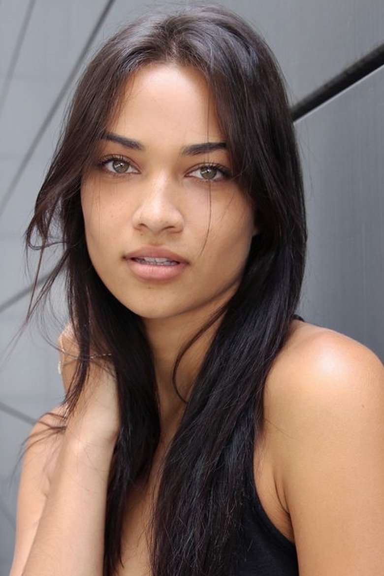 Portrait of Shanina Shaik